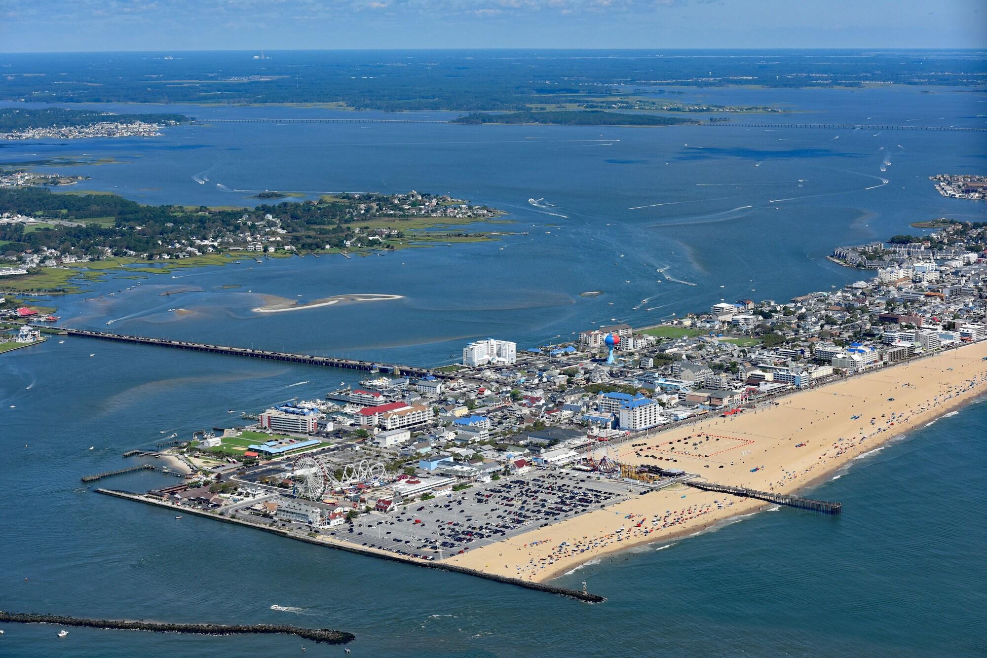Cambria Hotel Ocean City - Bayfront Exterior photo