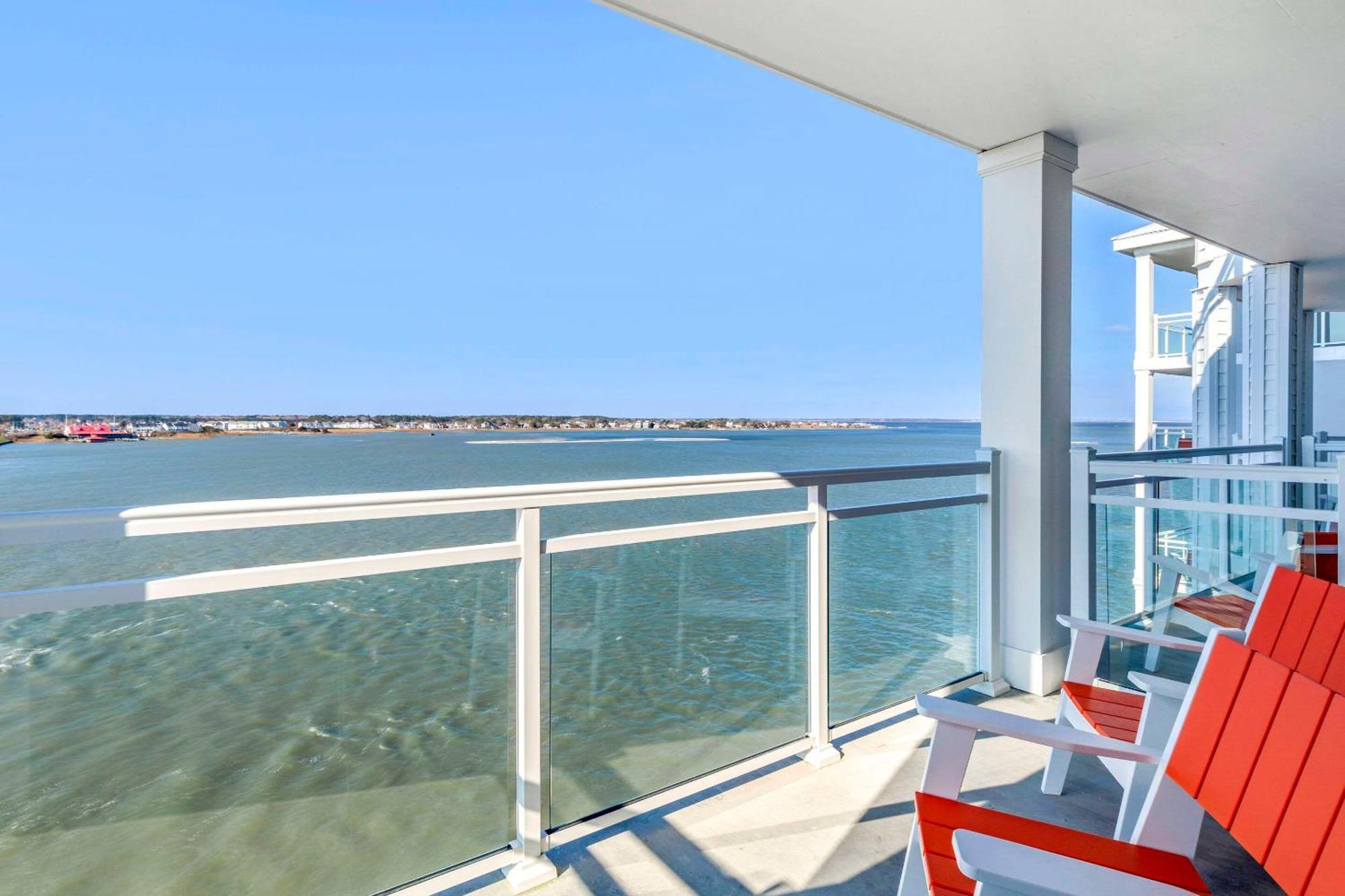 Cambria Hotel Ocean City - Bayfront Exterior photo
